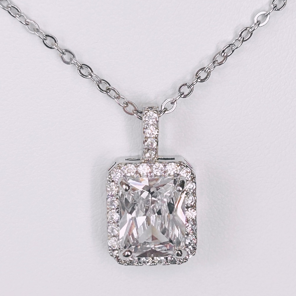 Diamond Cubic Zirconia Silver Pendant Necklace